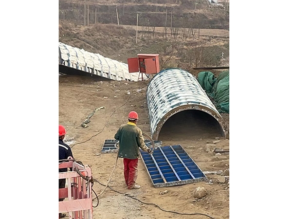 模板聚氨酯保温